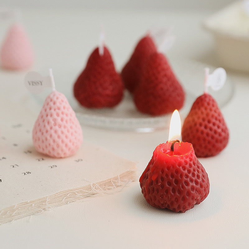 Strawberry Candle Box 4 pieces